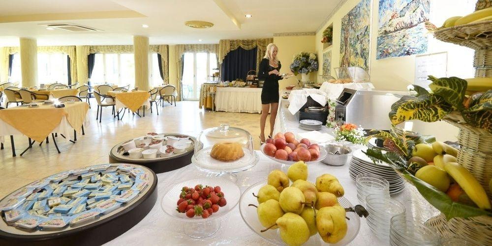 Relais Du Lac Дезенцано-дель-Гарда Экстерьер фото